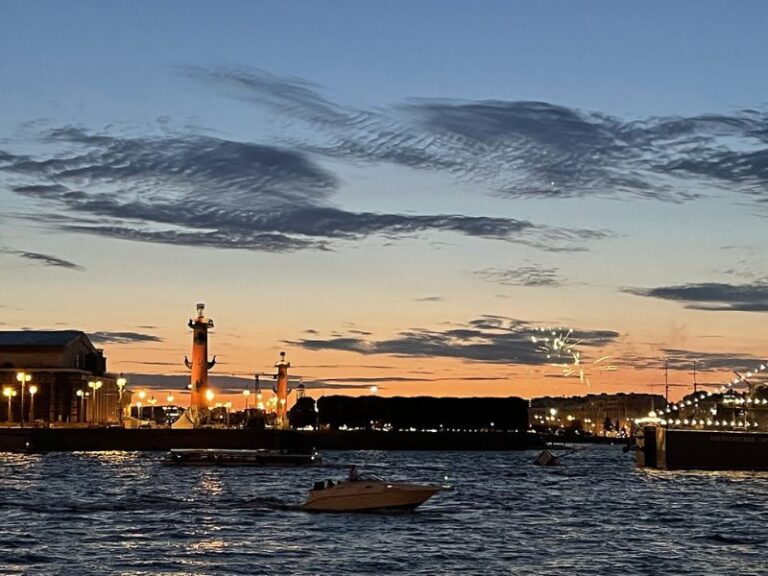 12 Jaw-Dropping Places in St. Petersburg (Russia) to Visit This Year ...