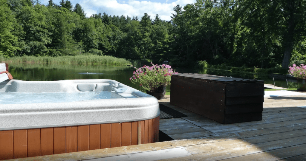 Outdoor hot tub overlooking the lake