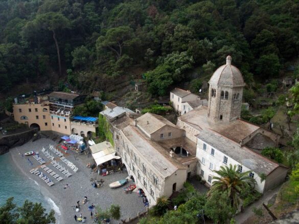 The 12 Prettiest Places in Liguria, From Portofino to the Cinque Terre ...