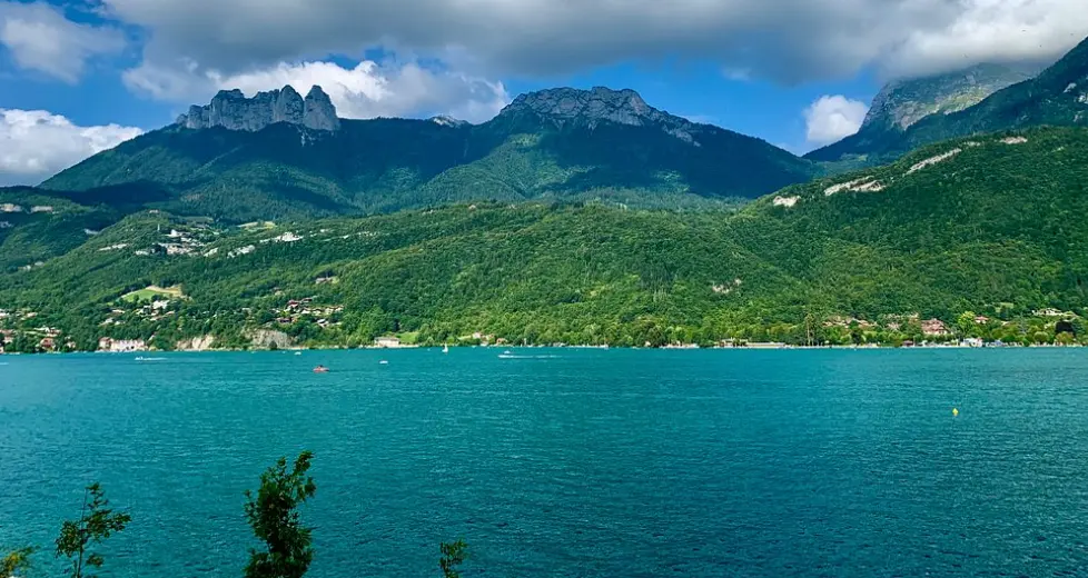 The Lake Annecy Greenway