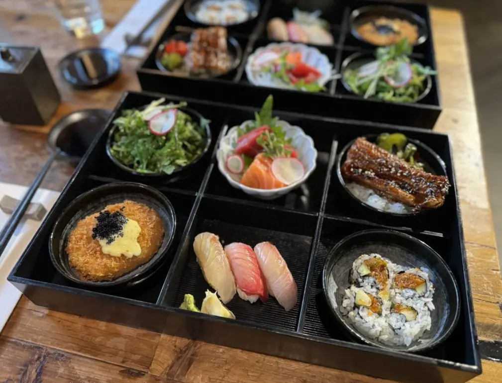 M Sushi