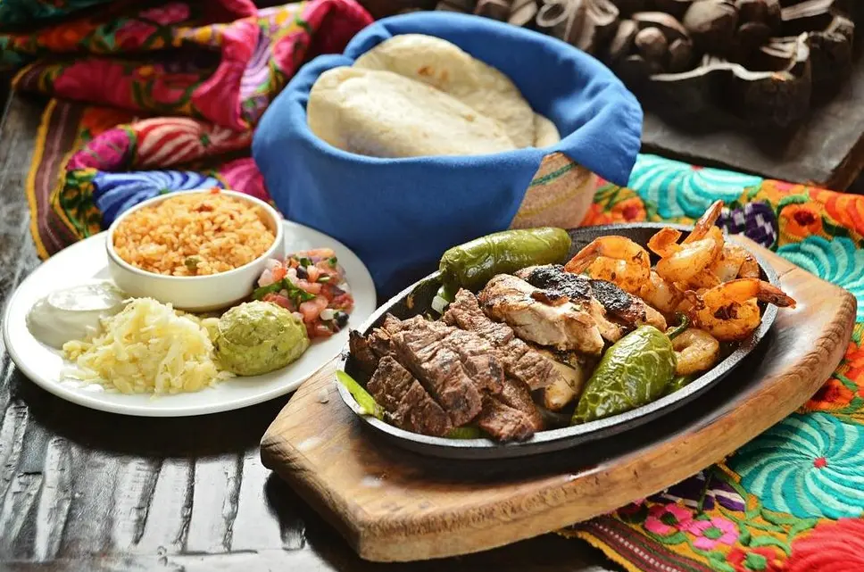 No Mas! Cantina