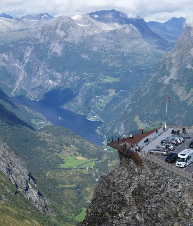 Geiranger Skywalk - Dalsnibba