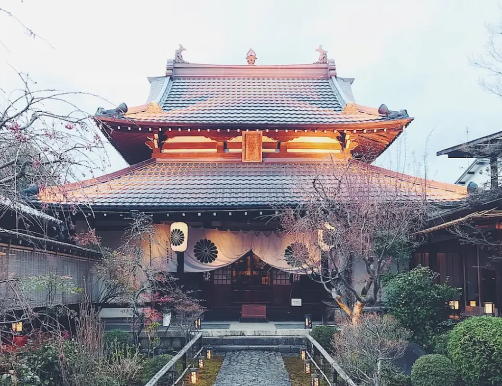 exterior of Kanga-an