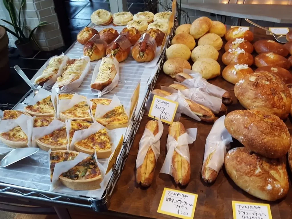 Cafe Bibliotec Hello