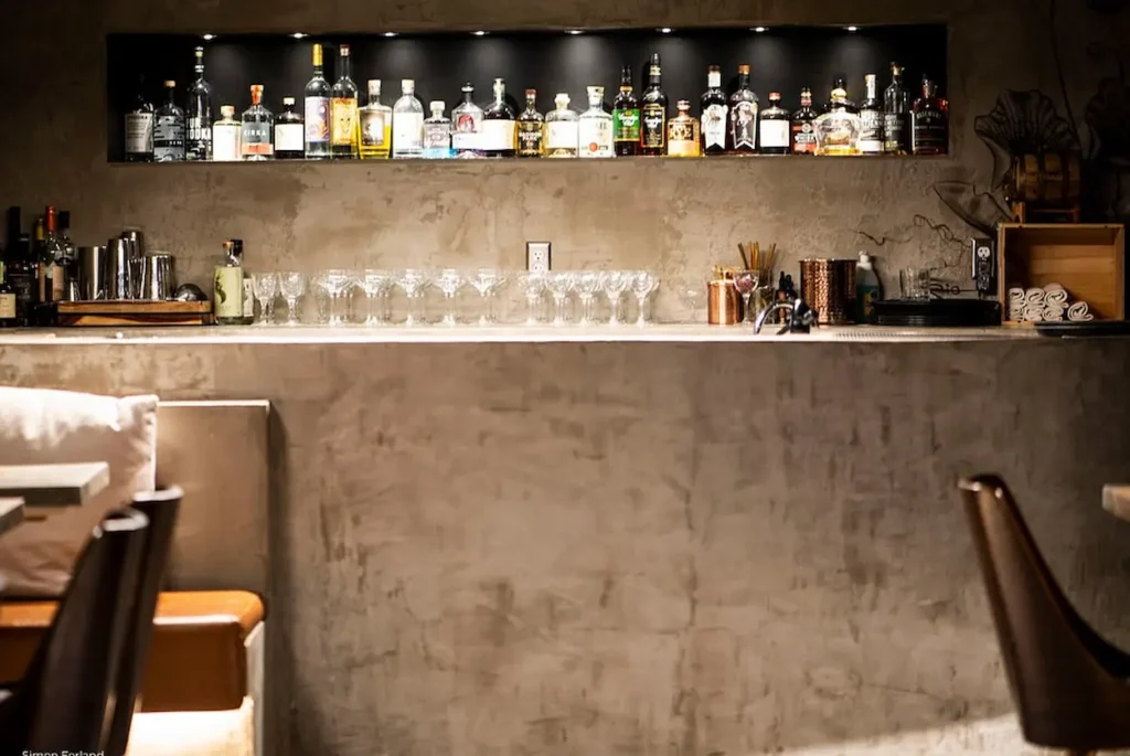 Restaurant Tanière³ bar area