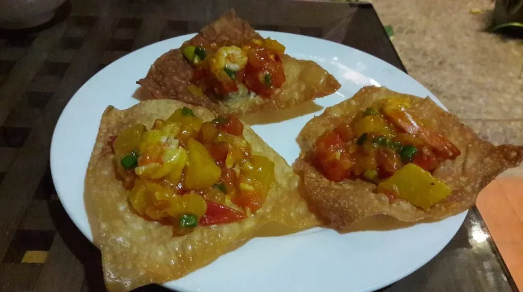 Nocturnal Artist Restaurant &Art