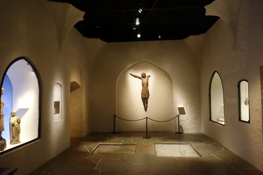 Inside Medeltidsmuseet