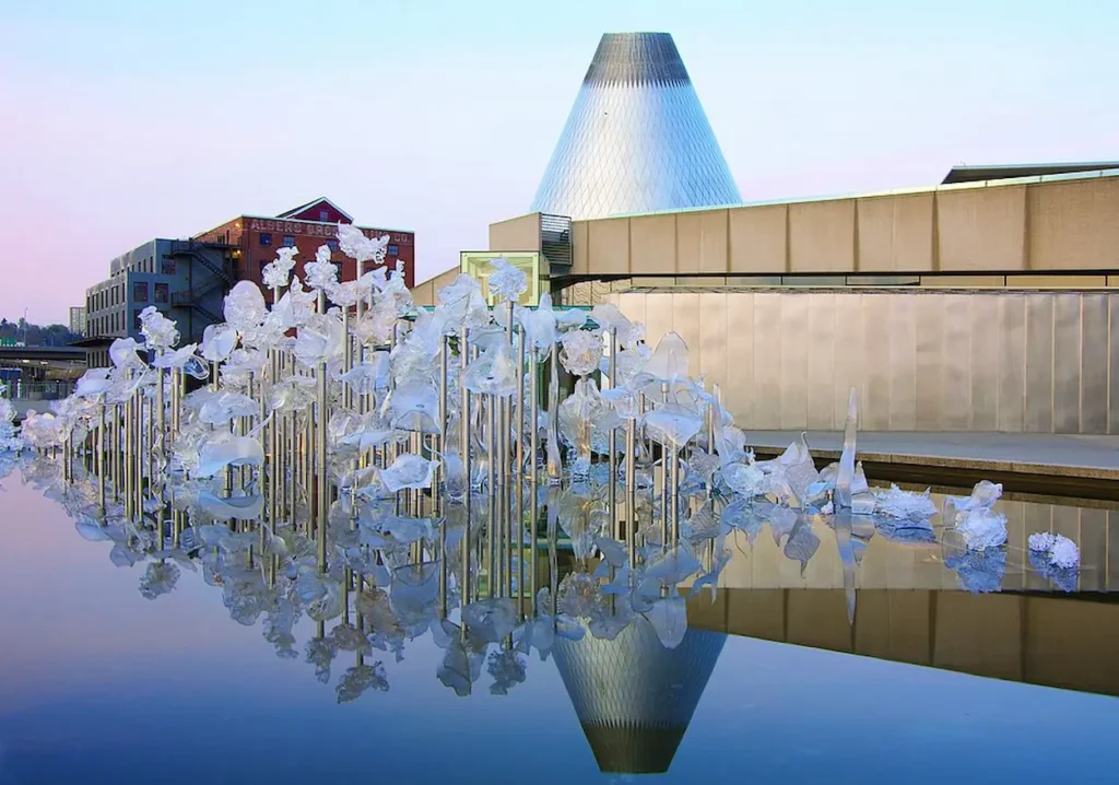 Fluent Steps at Museum of Glass
