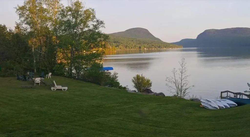 The WilloughVale Inn and Cottages