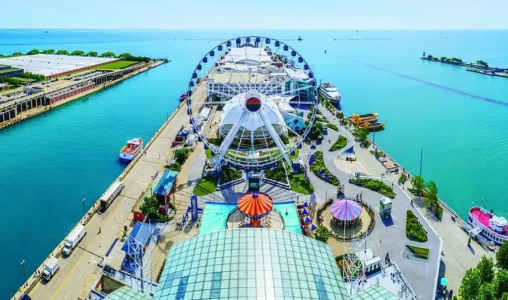 Chicago's Navy Pier Centennial Wheel