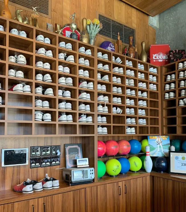 Dust Bowl Lanes & Lounge