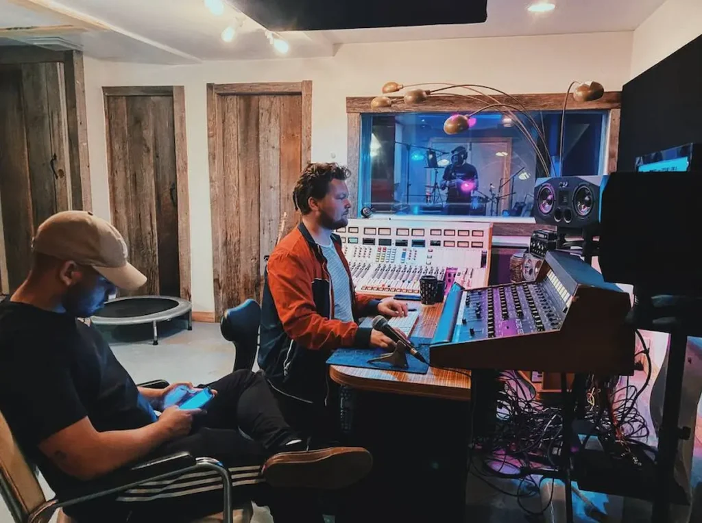 Sing karaoke in Waylon Jennings’ studio