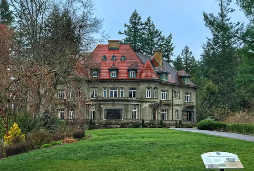 Forest Park Urban Hiking Tour, Portland