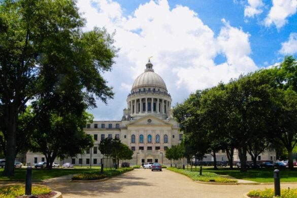 12 Affordable Places to Live in Mississippi That Are Surprisingly Beautiful