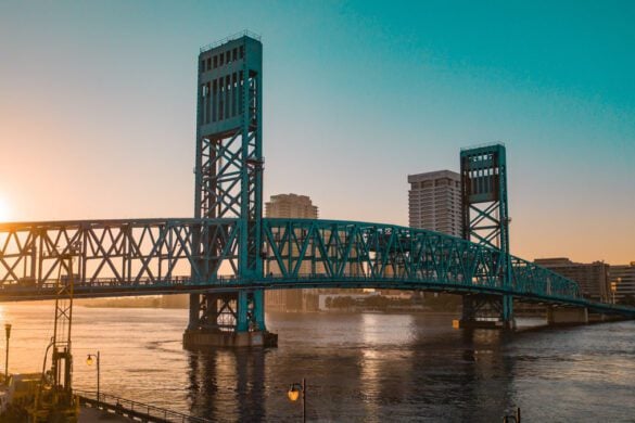 The 12 Most Beautiful Places to Live in the South (2025)