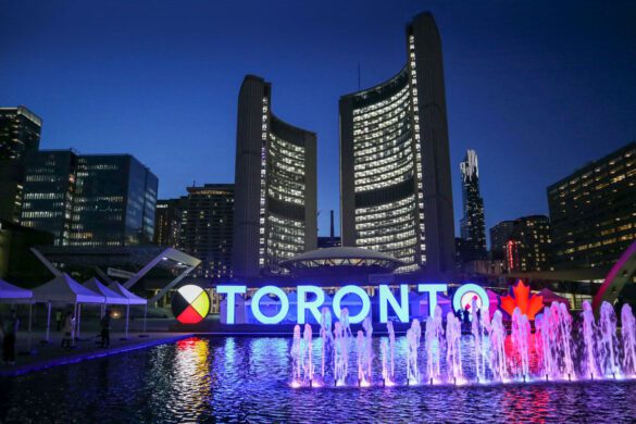 12 BEST Things to Do in Toronto At Night (Epic Views Included!)