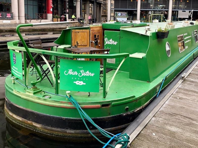 The Four Sisters Boatel blends the thrill of a boat stay with the comforts and conveniences of city living.