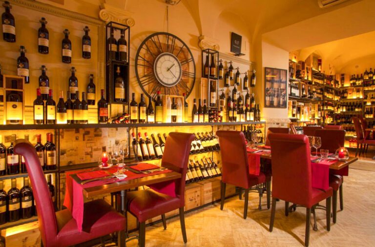 Fancy Restaurant Rome 22 Fun Restaurants in Rome (Like a Jazz Restaurant on a Moving Tram ...
