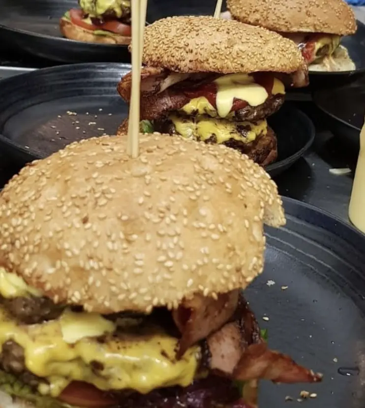 Movie Restaurant hamburgers