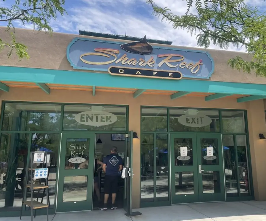 Shark Reef Cafe entrance