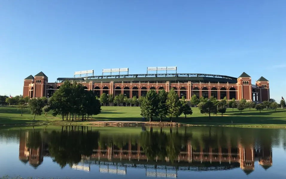 Globe Life Park
