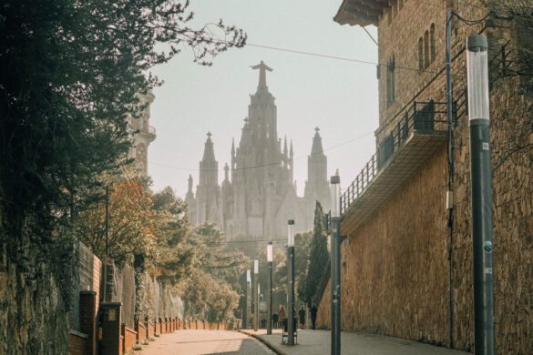 12 AMAZING Things to Do in Barcelona in February 2025 (Top Attractions & Hidden Gems)