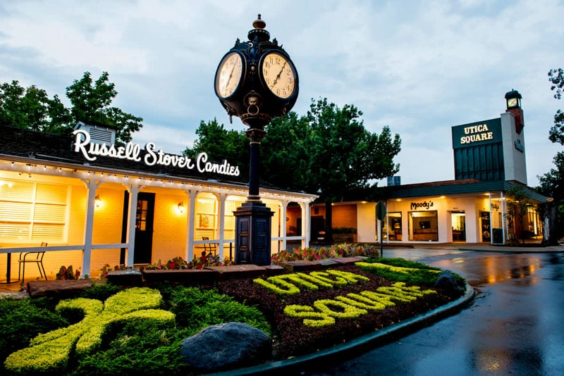 Exploring Utica Square is one of the best things to do in Tulsa at night.