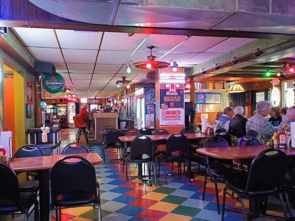 Exterior of the Alpine Inn restaurant in Omaha's Ponca Hills