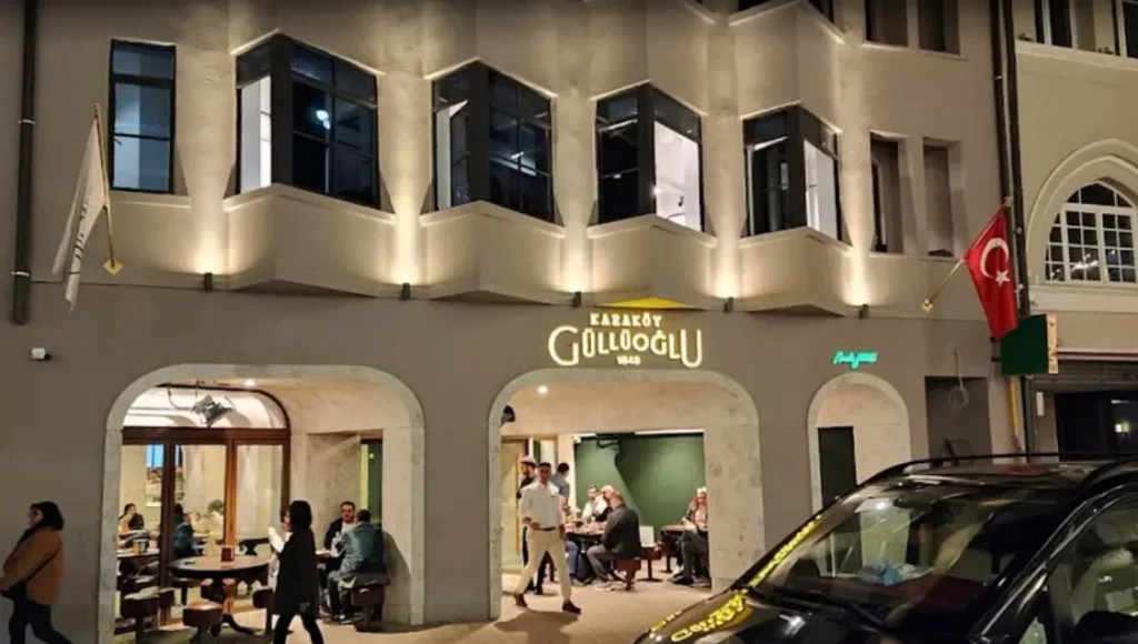 Karaköy Güllüoğlu