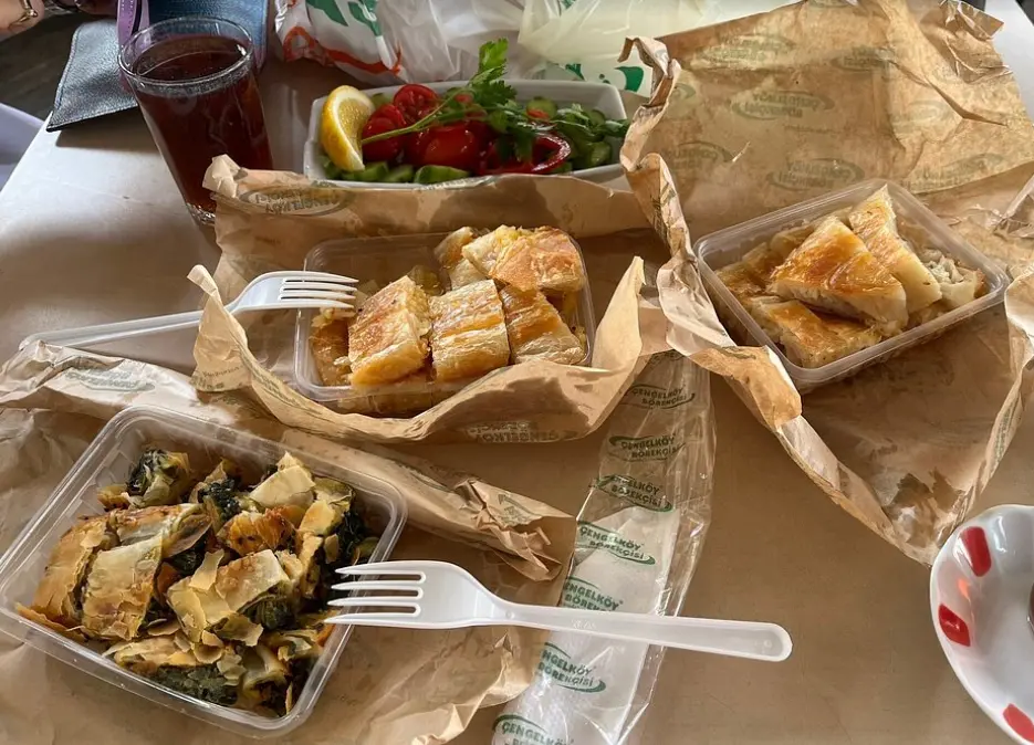 Cengelkoy Tarihi Cinaralti