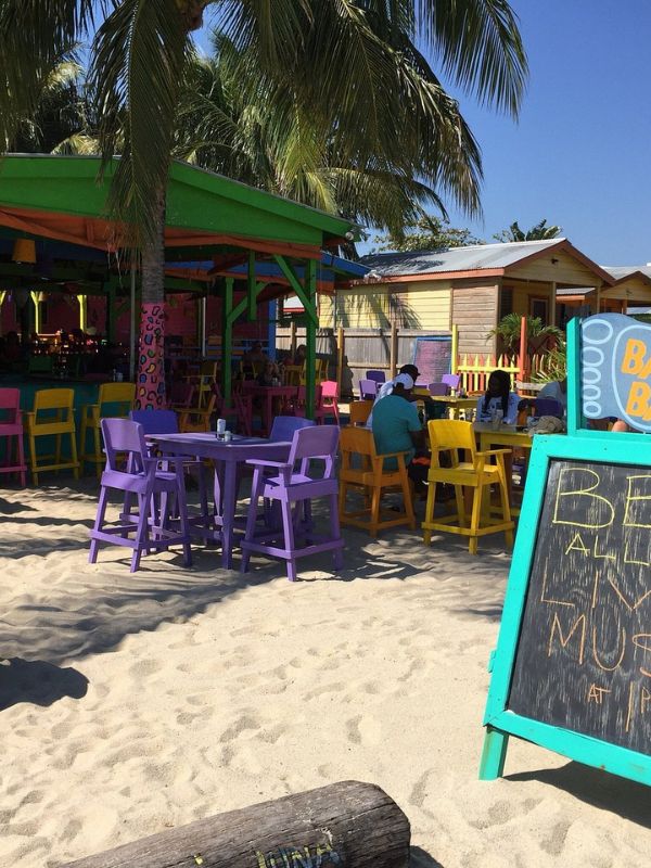 Barefoot Beach Bar transcends being merely an entertaining spot in Placencia.