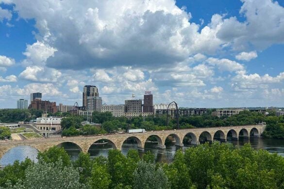 12 Best Neighborhoods in the Twin Cities for an Amazing Lifestyle