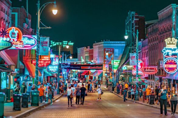 12 LEGENDARY Things to Do in Memphis at Night (Blues & BBQ!)