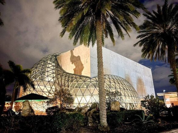 Best Things to Do in St. Pete at Night