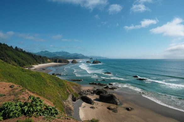 12 Awesome Destinations to Call Home on the Oregon Coast in 2025