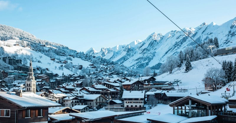Enter La Clusaz, an ideal place to reside in the French Alps which fuses natural beauty with a vibrant atmosphere.