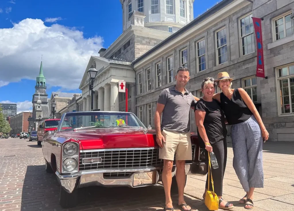 Tour Old-Montreal in Vintage Convertible Cadillac