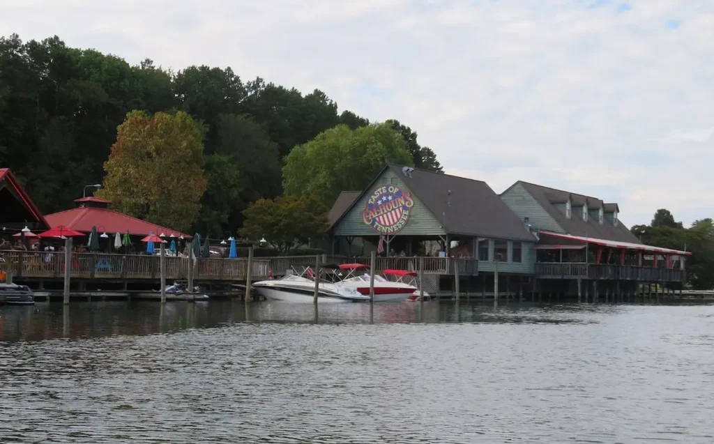 Calhoun's in Lenoir City