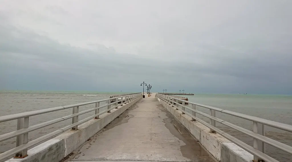 White Street Pier