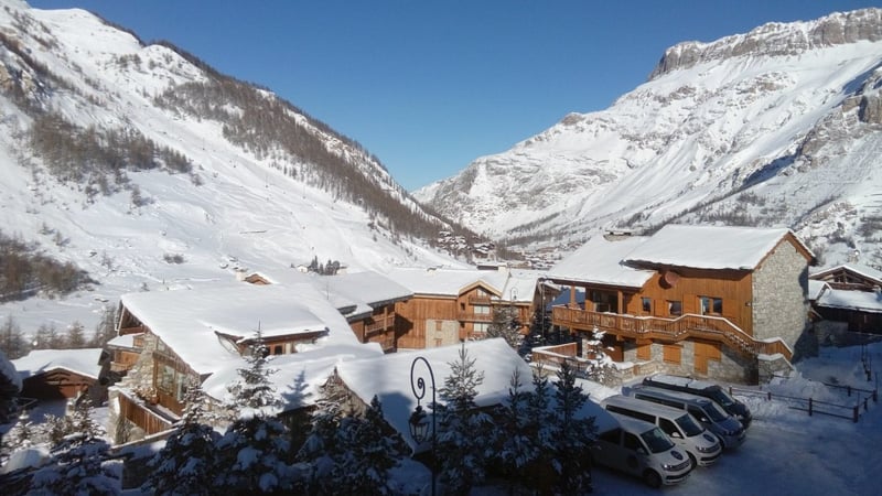 When looking for the greatest places to reside in the French Alps, Val d'Isère is a top choice.