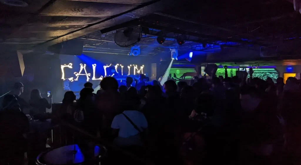 Party at Peabody's Nightclub