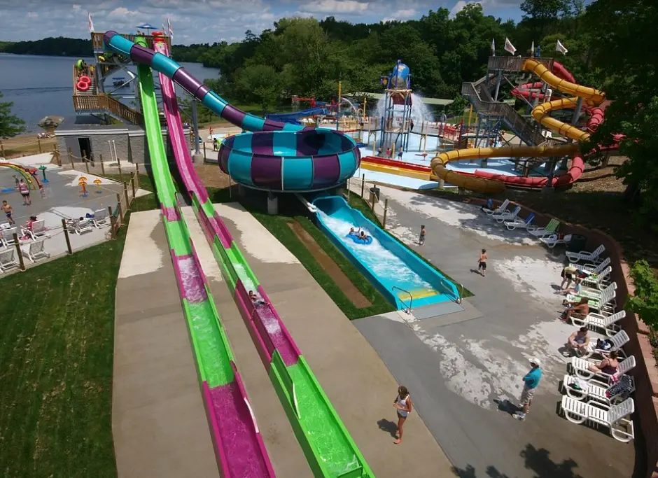 Splash Away Bay waterpark