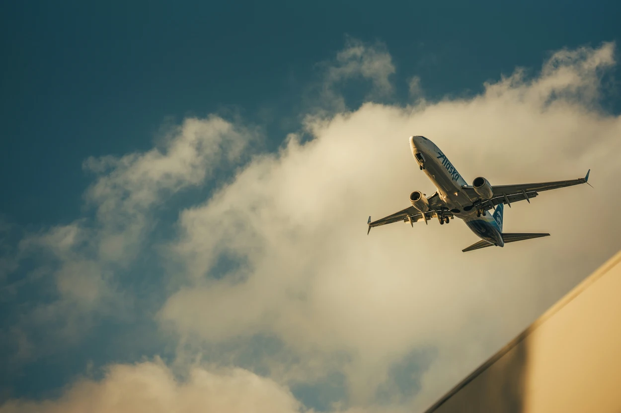 Alaska Airlines first class flies to 142 destinations across the US, Mexico, Hawaii and Europe in 2026