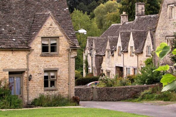 12 Absolutely Beautiful Places in the Cotswolds You Need to Visit