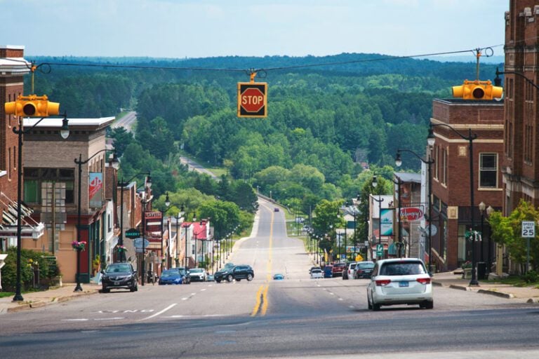 12 Most Livable Destinations in Upper Michigan That Have It All