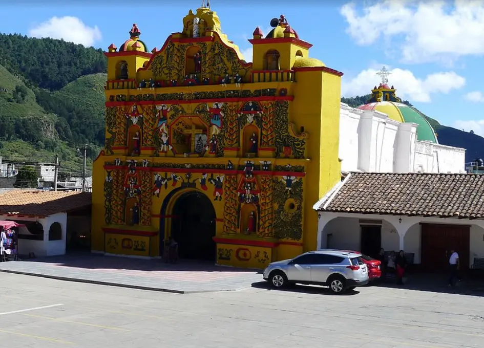 Iglesia de San Andres de Xecul