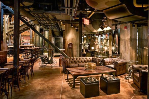 26 Unique Places to Eat in Central Florida (the Food’s Just Half the Fun)