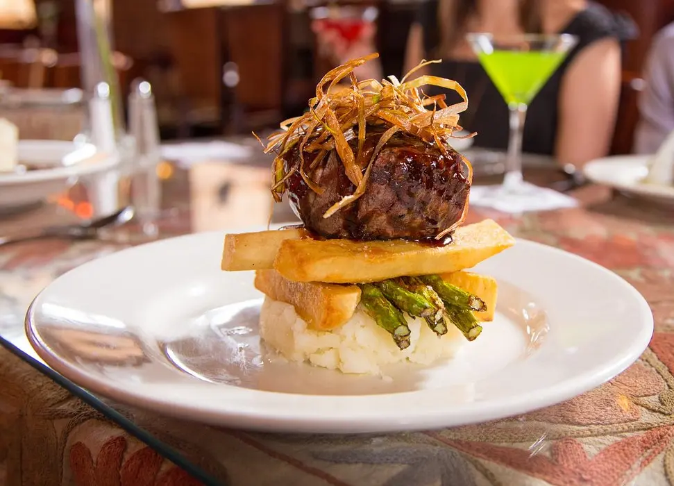 Grilled Filet Mignon in Sauce Bordelaise and Grilled Asparagus