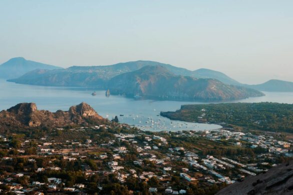 The 10 Best Airlines for Flights to Sicily Right Now